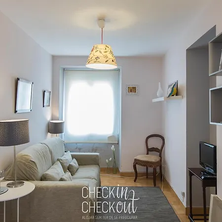 Checkincheckout Village Apartamento