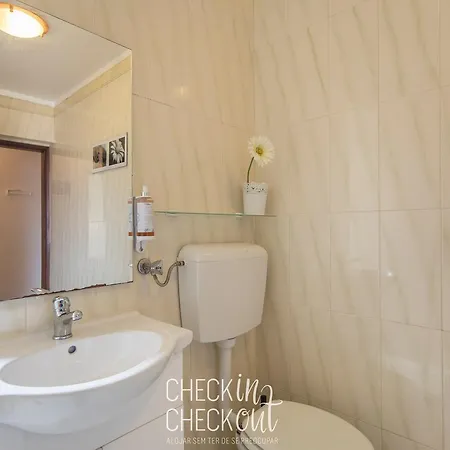 Apartamento Checkincheckout Village